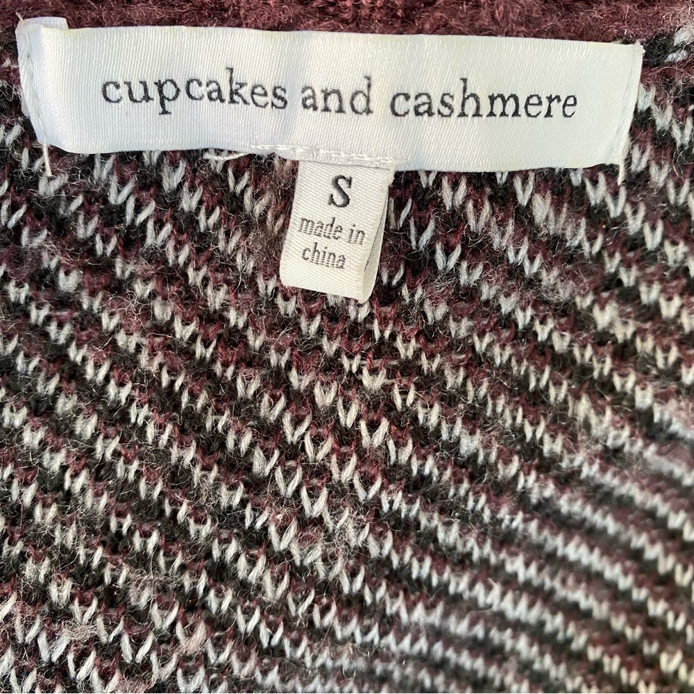 ✨Warm & Fuzzy Sweater Set (3)✨: Cupcakes & Cashmere S + Madewell M + Sundry M - Picture 7 of 16